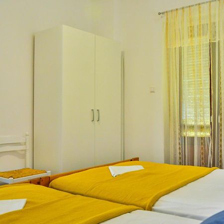 Apartments Did Ive Sibinj Krmpotski Ruang foto