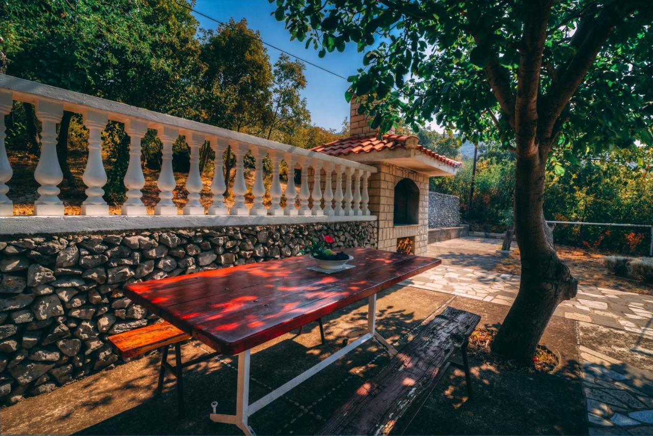 Apartments Did Ive Sibinj Krmpotski Bagian luar foto